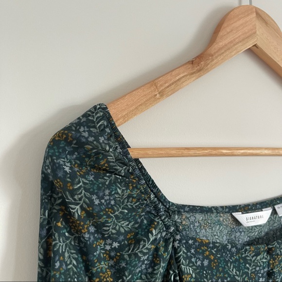 Reitmans Pattern Blouse - Picture 5 of 5